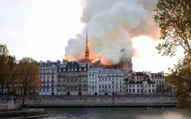 巴黎圣母院突发大火！一生必去的景点也许再也看不见了…