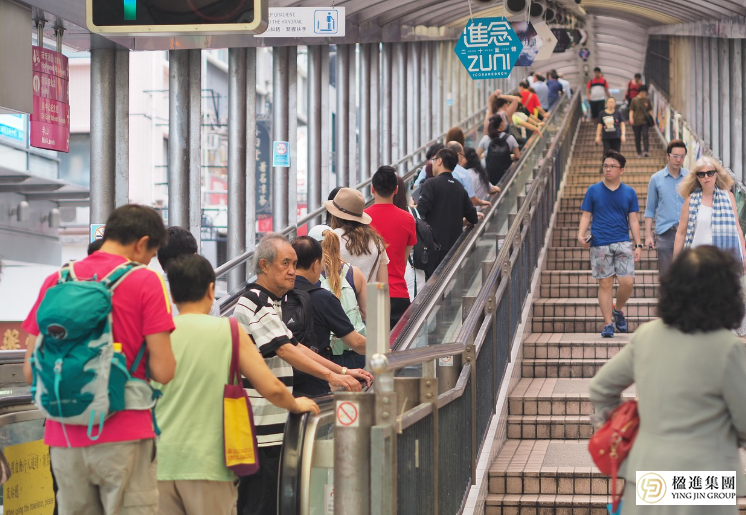 为母则刚：我带着孩子定居香港的重生之路