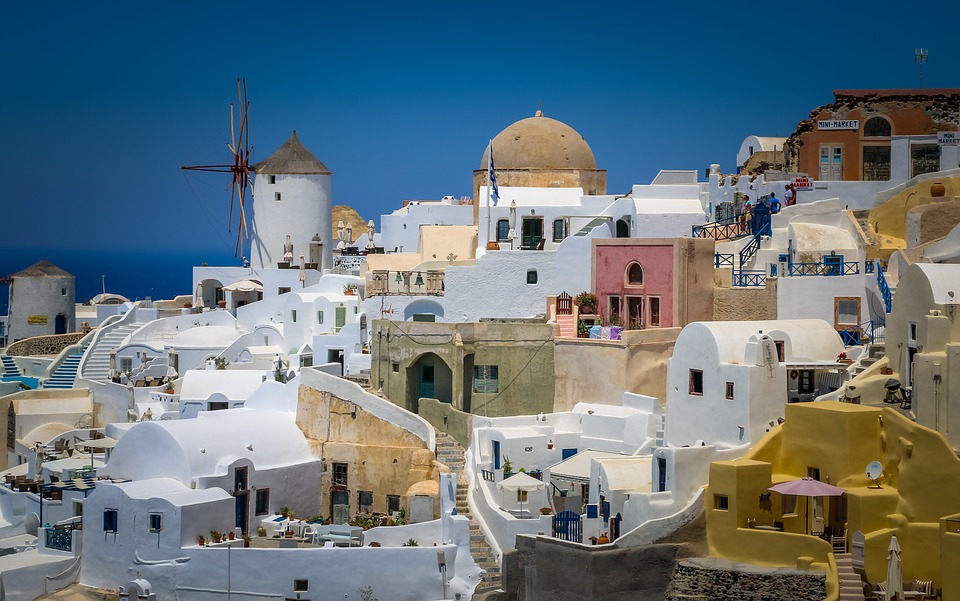 希腊假期旅行攻略，哪种出行方式更适合你？