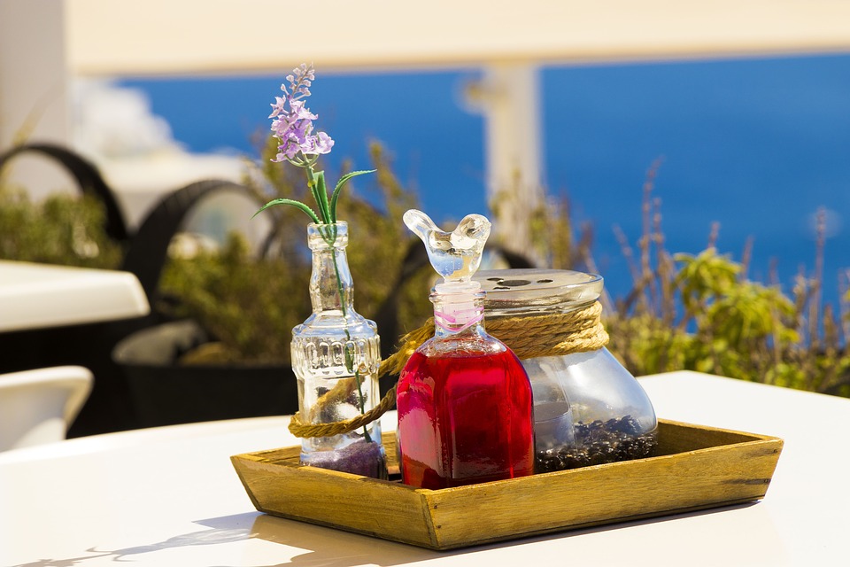 希腊米洛斯岛被CNN评为＂全球最美丽岛屿＂